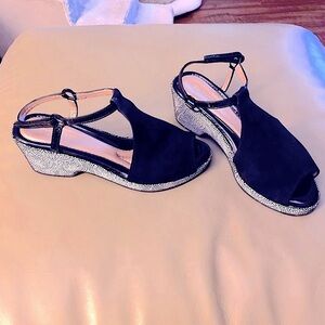 NWT  BEAUTIFEEL BLACK SUEDE, leather & patent leather platform dress shoes. EC